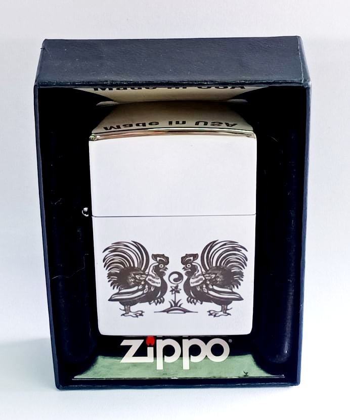 Zippo bong trang khac den hinh 2 con ga Z734