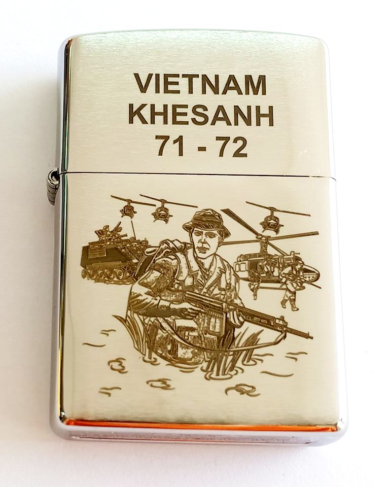 Zippo nham trang khac den Vietnam Khesanh 71 - 72 Z736 1