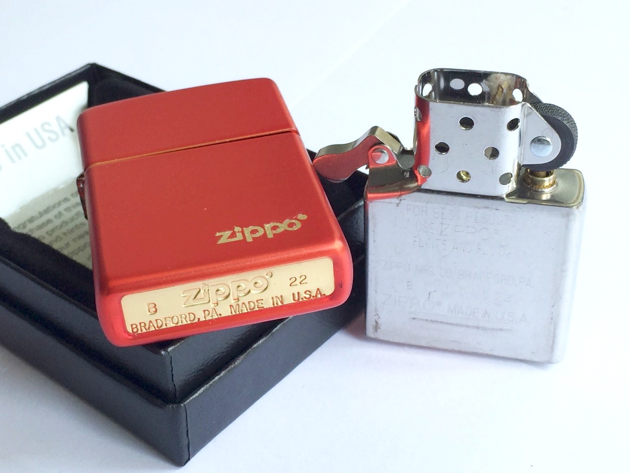 zippo Metallic Red Logo Z794 3